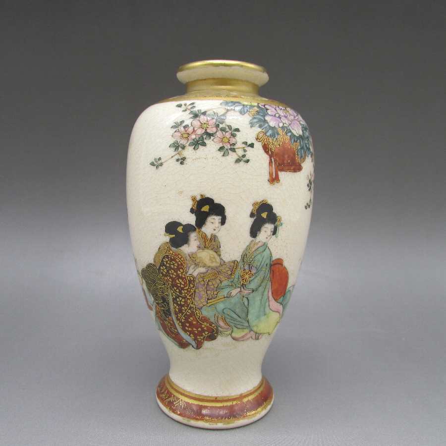 薩摩焼 人物風俗文花瓶 u5548 アンティーク、コレクション 工芸品 日本 ...