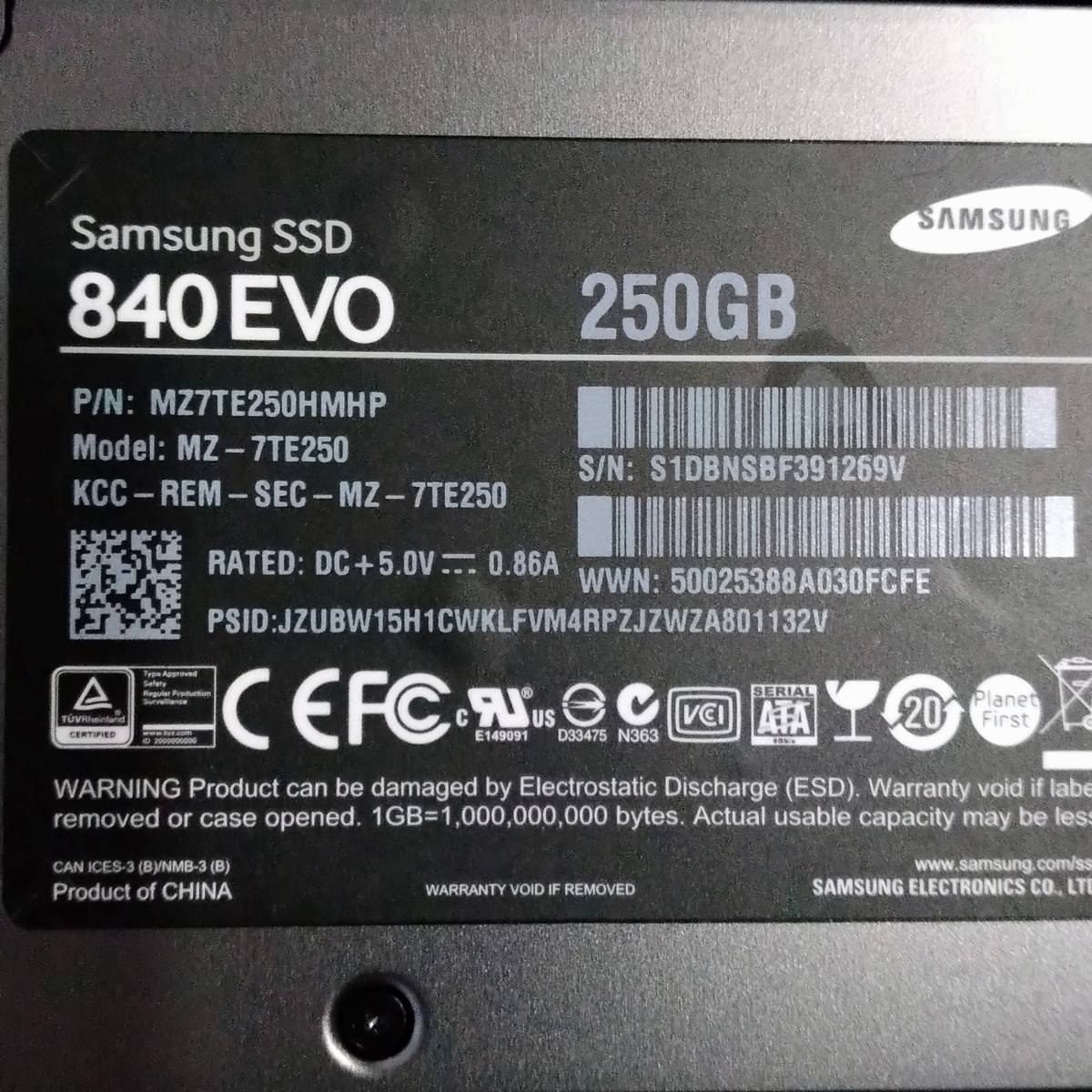 【中古】Samsung 840 EVO 250GB SATA 2.5インチSSD