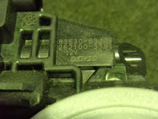 モコ DBA-MG33S 右Rドアレギュレータ・モーター 82720-4A00L_画像2