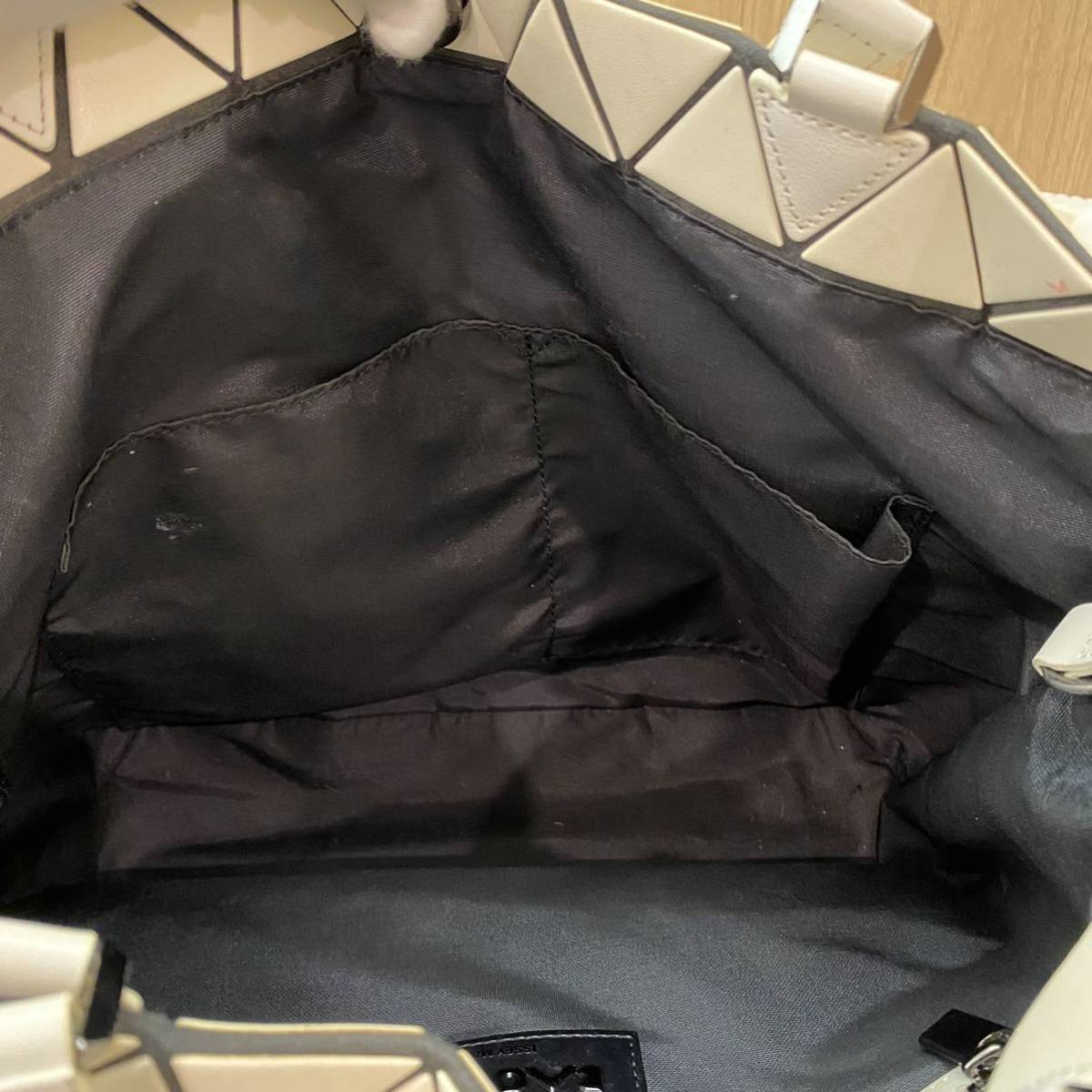 BAOBAO ISSEY MIYAKE】バオバオ イッセイミヤケ ショルダーバッグ