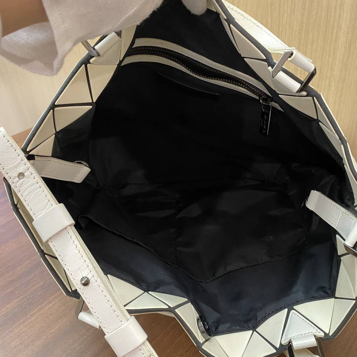 BAOBAO ISSEY MIYAKE】バオバオ イッセイミヤケ ショルダーバッグ