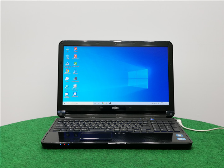 独特な店 カメラ内蔵/中古/15.6型/ノートPC/Win10/新品SSD512/8GB/2