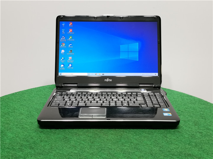 15.6型/ノートPC/Windows10/WPSOffice/500GB/4GB/i3-M370/FMV AH550/3BH Office搭載/HDMI/無線WIFI/USB3.0/動作品