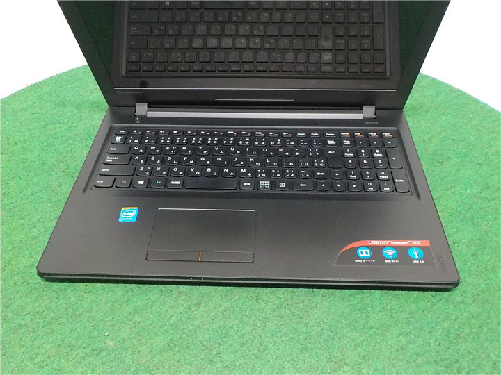 カメラ内蔵/中古/15.6型/ノートPC/Win10/新品SSD120GB/4GB/CEL　N3050/Lenovo　300-15IBR Office搭載/HDMI/無線WIFI/テンキー_画像4