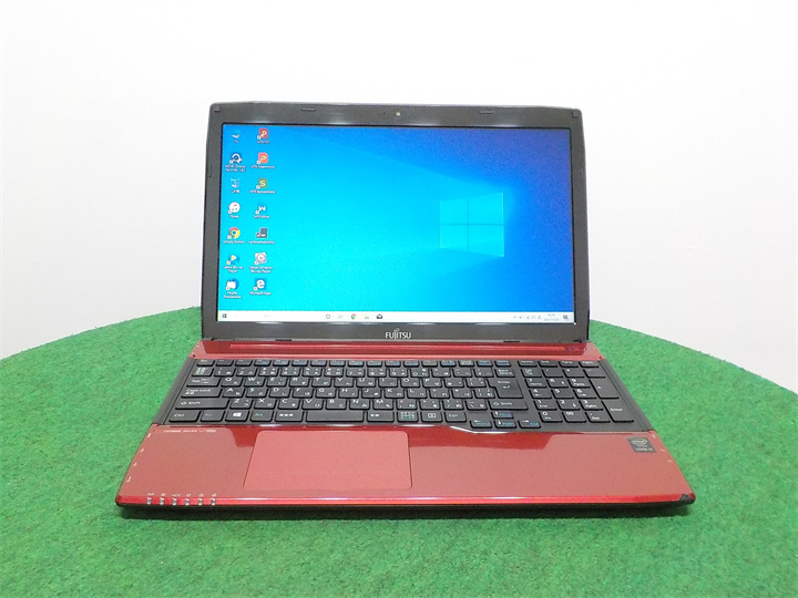 カメラ内蔵/中古/15.6型/ノートPC/Win10/爆速新品SSD512/4GB/4世代i3/FMV AH45/S MS office2019搭載 新品無線マウス