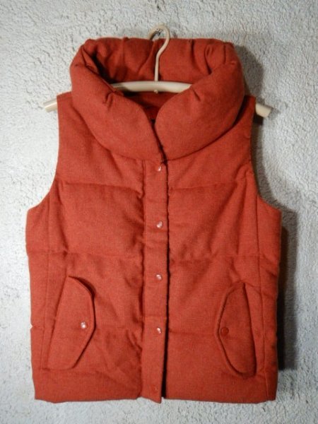 to4376 Gap Winter Warmth Gap lady's Zip + snap-button down vest jacket .... popular 