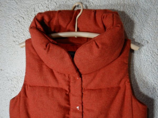 to4376 Gap Winter Warmth Gap lady's Zip + snap-button down vest jacket .... popular 