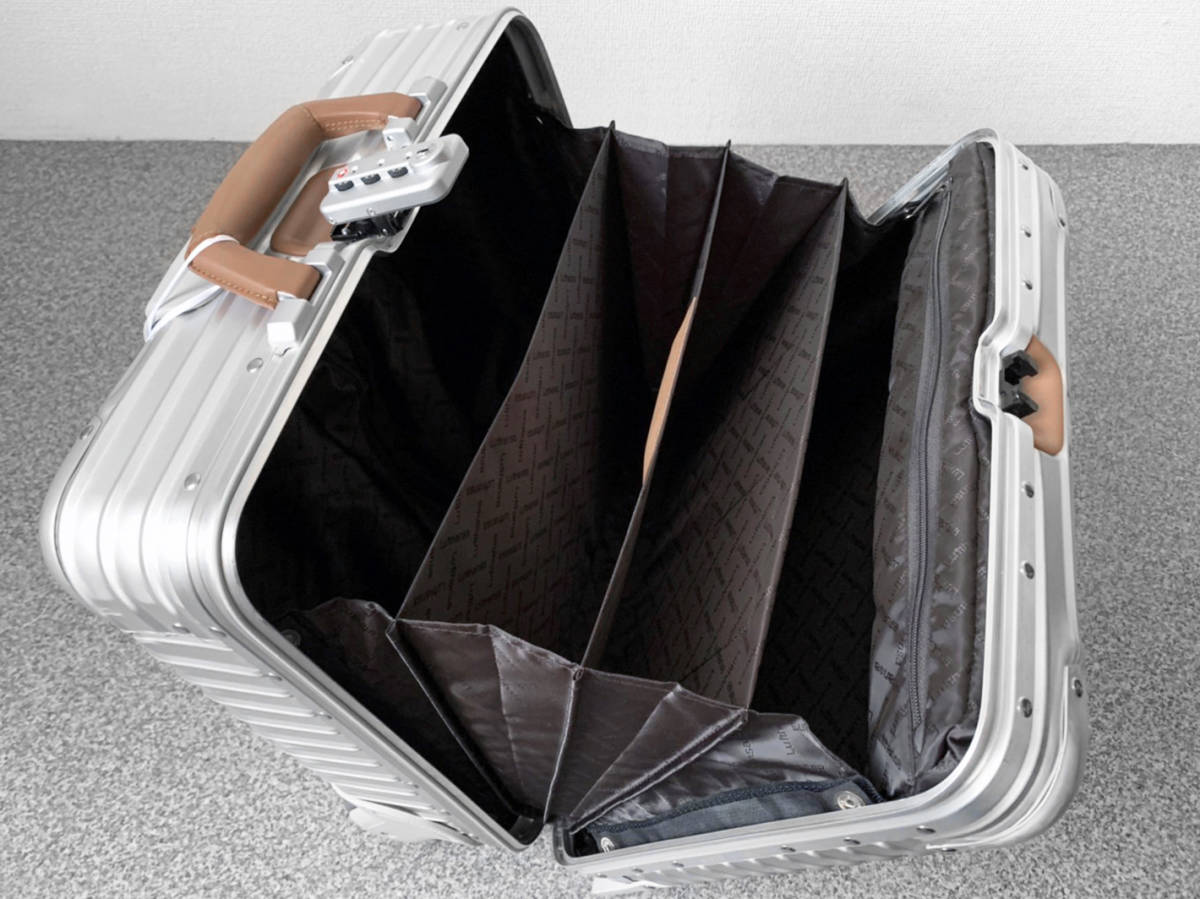 Lufthansa Boeing RIMOWA リモワ ルフトハンザ ボーイング 747-8 Lufthansa Boeing RIMOWA リモワ ルフトハンザ ボーイング 747-8
