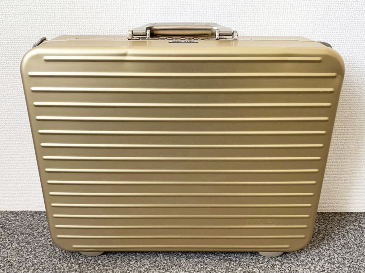 Yahoo!オークション - RIMOWA GOLD SAFE ATTACHE リモワ Yahoo!オークション - RIMOWA GOLD SAFE ATTACHE リモワ