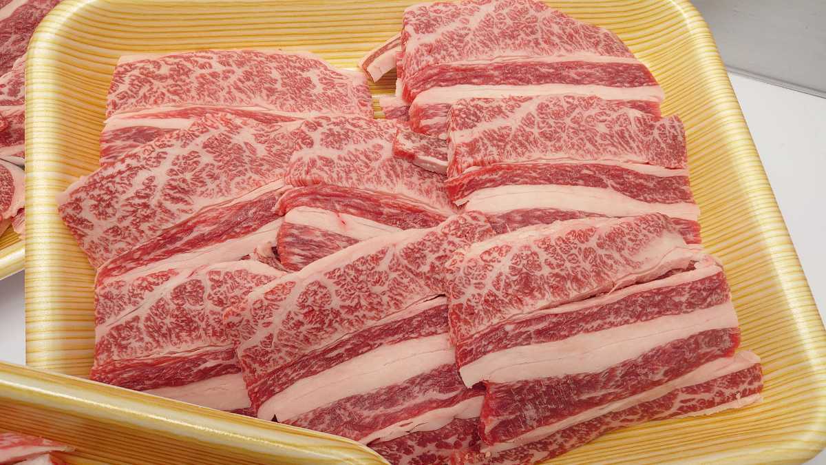 埼玉A5(深谷牛)　特選タテバラのカルビ切り落とし(焼肉)　4.2kg(50) _画像7