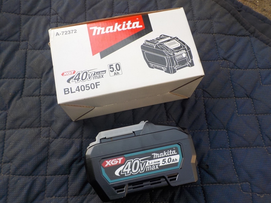 即決税込未使用マキタ国内純正40VMAXリチウムイオンバッテリーBL4050F