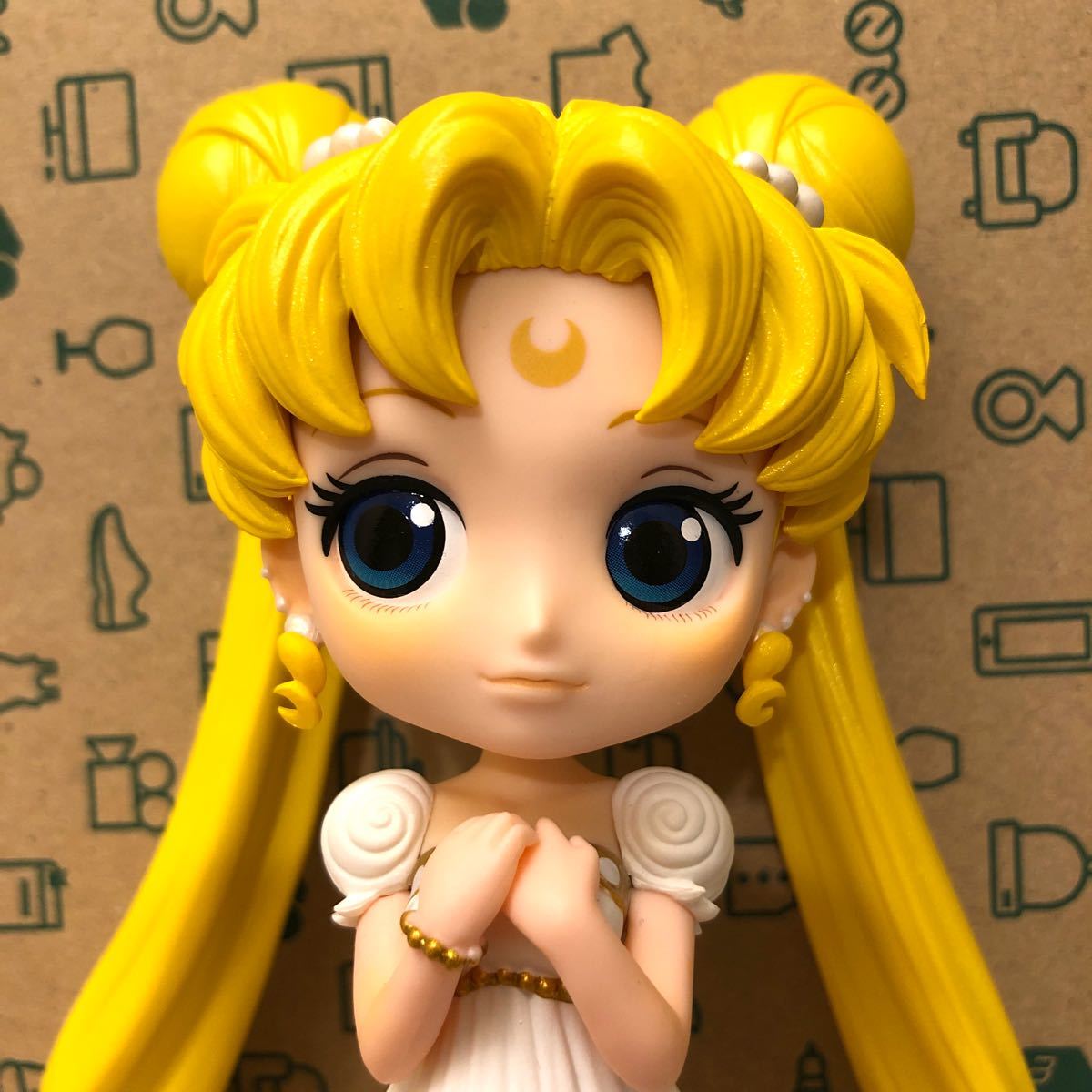 初期 レア Qposket 美少女戦士セーラームーン セレニティ 初期 レア Qposket 美少女戦士セーラームーン セレニティ