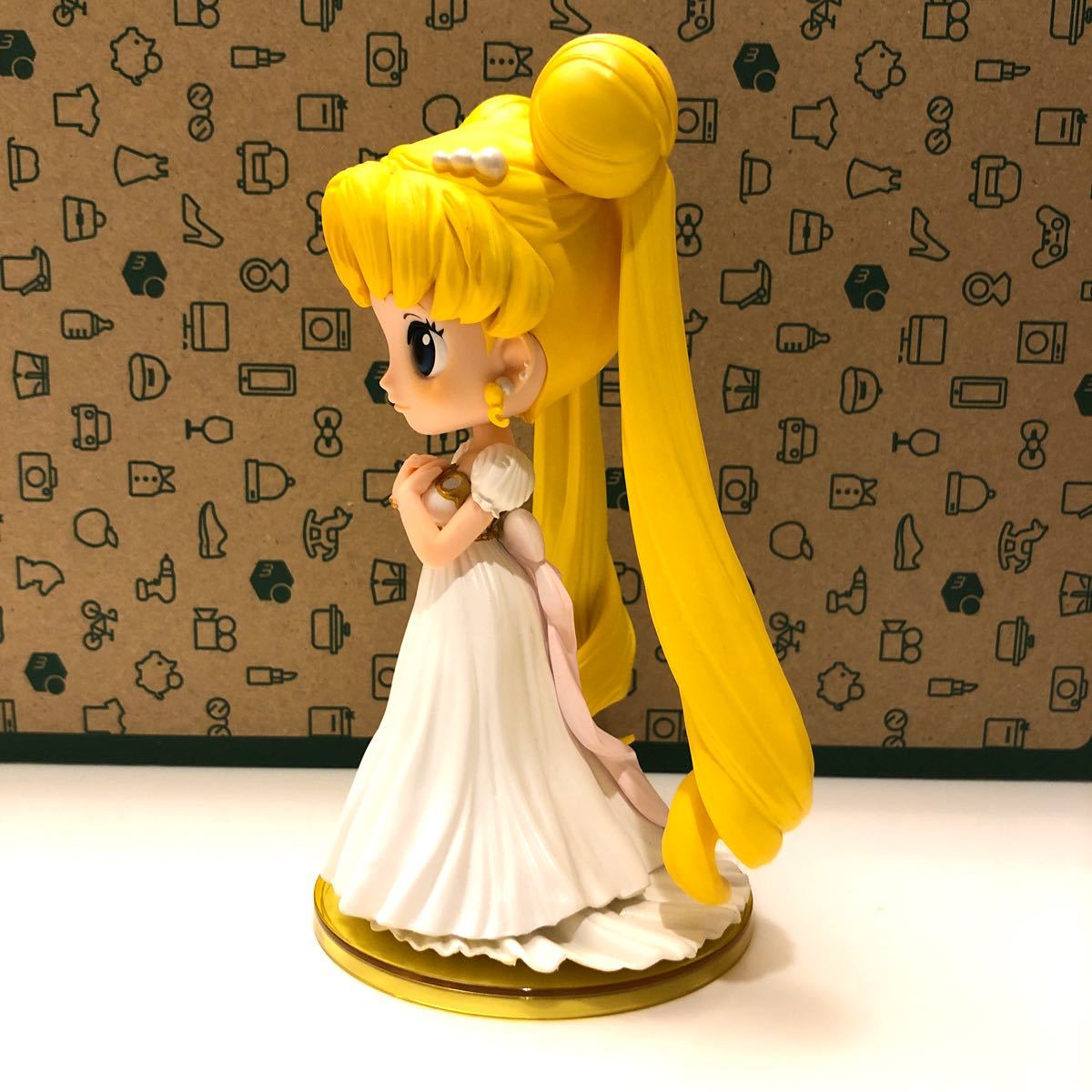 初期 レア Qposket 美少女戦士セーラームーン セレニティ 初期 レア Qposket 美少女戦士セーラームーン セレニティ