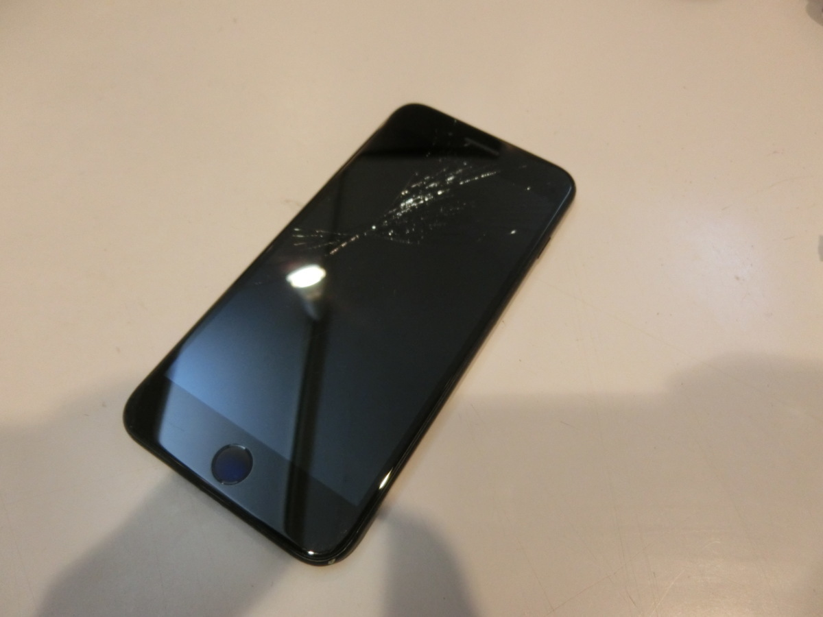 本体のみ iPhone 7 Plus Black 128 GB SIMフリー - rehda.com