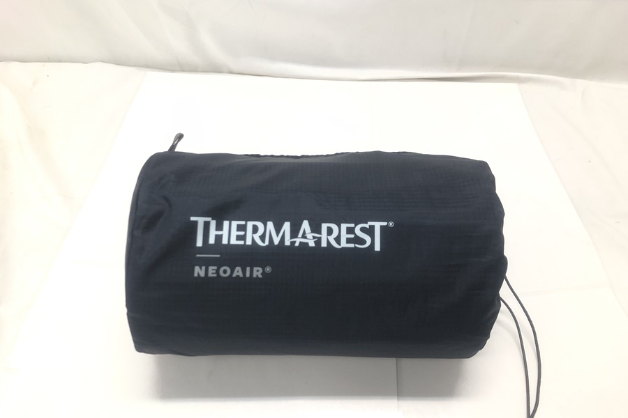 通常便なら送料無料 最終価格 新品 サーマレスト Thermarest ネオ