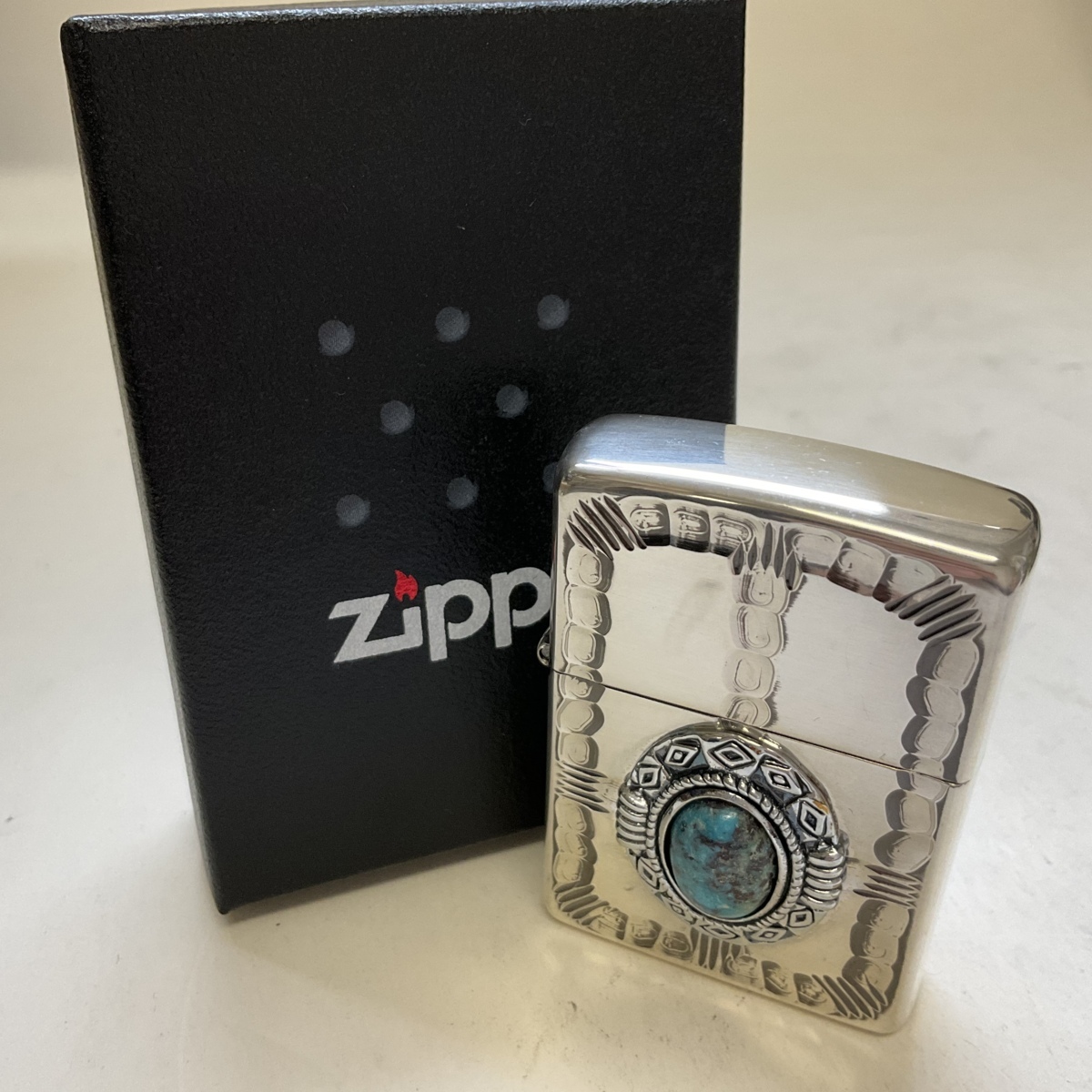Zippo ジッポー ライター 石付き 開封品 品 J287 Zippo 売買されたオークション情報 Yahooの商品情報をアーカイブ公開 オークファン Aucfan Com