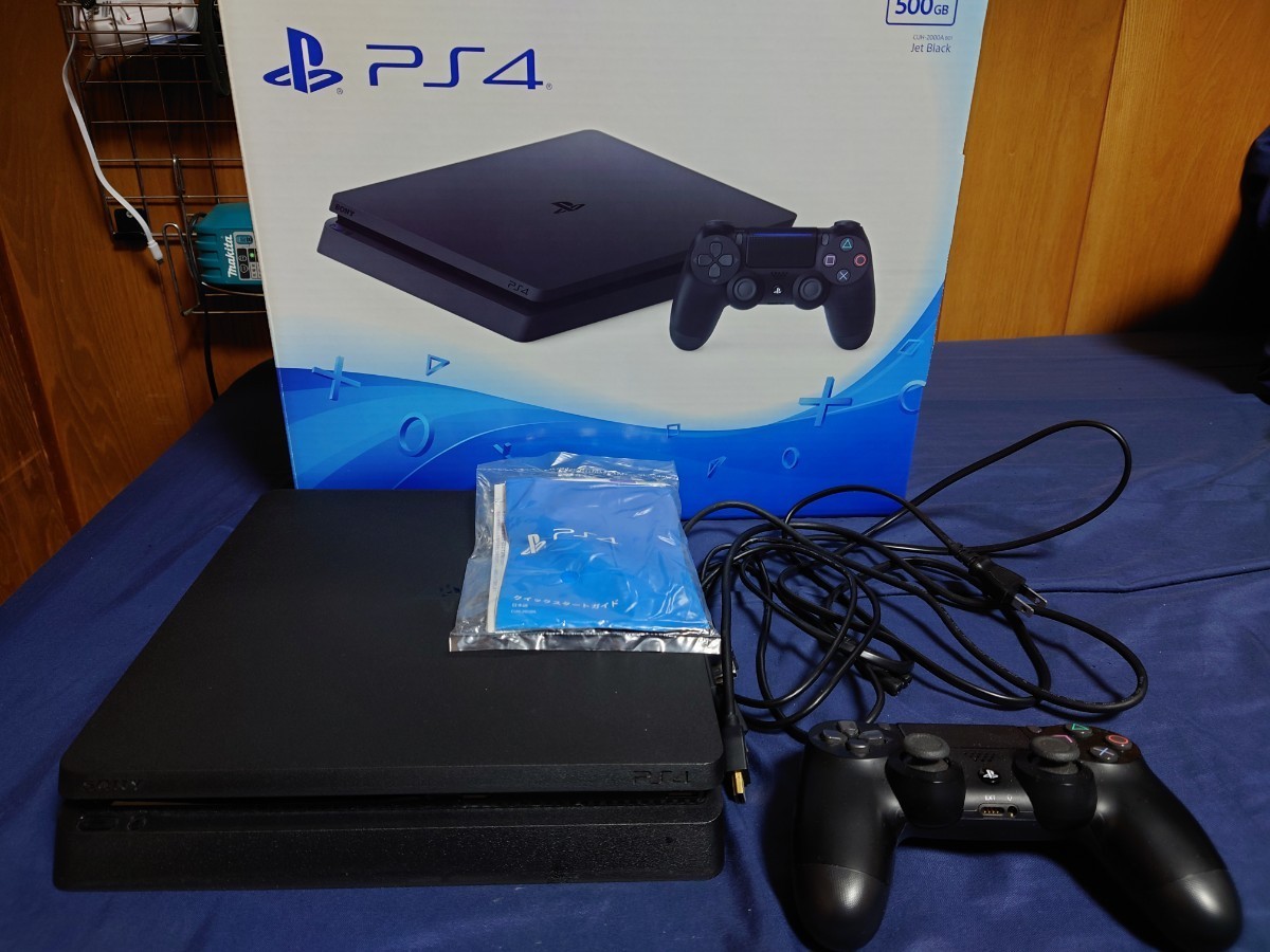 美品 PS4 本体 PlayStation4 プレイステーション4 Sekai Yuumei na 