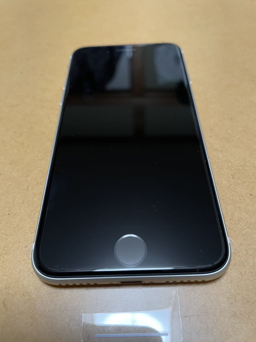 超歓迎 iPhone care+2023/1まで apple ホワイト SIMフリー SE - 国内版 ...