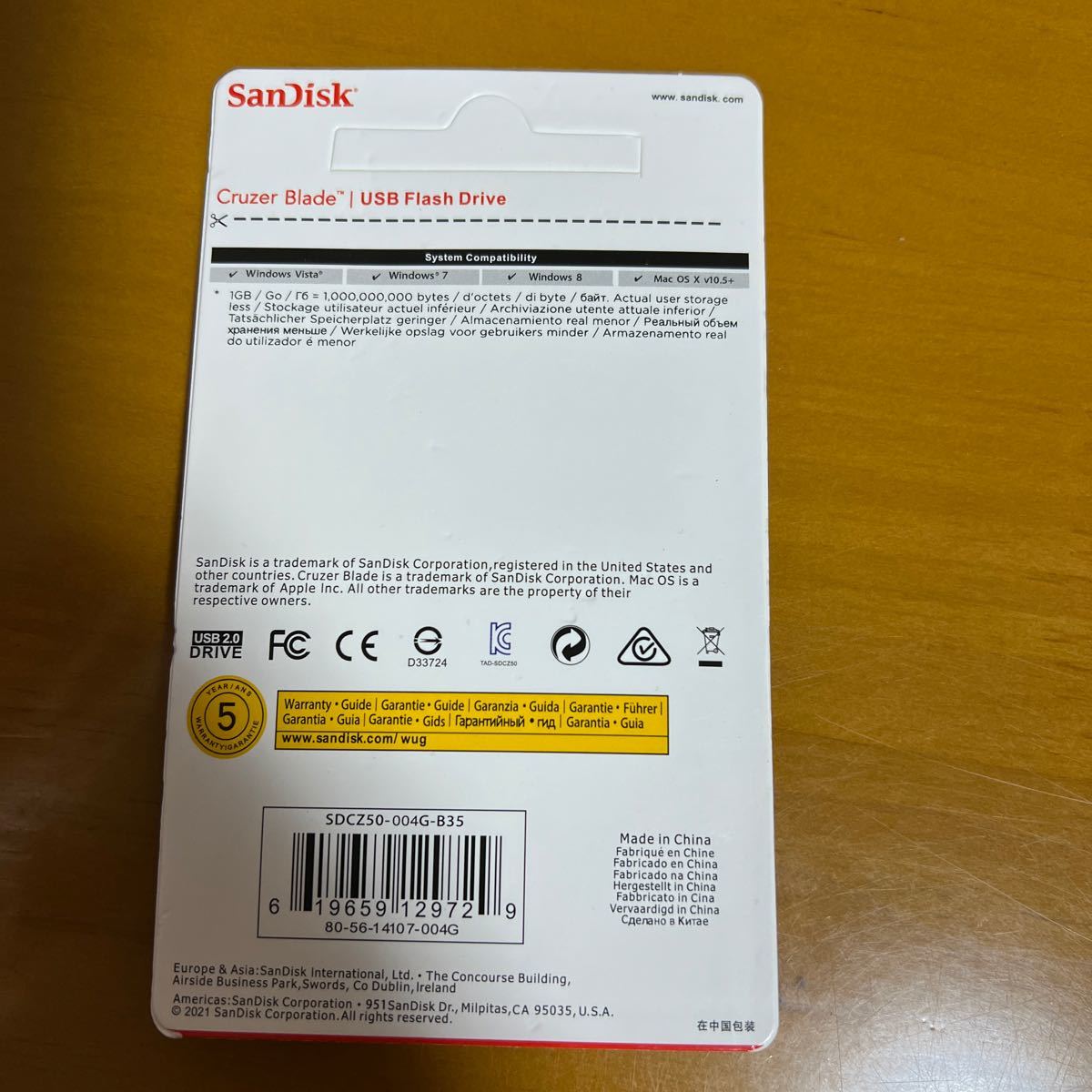 sandisk USBメモリー4GB