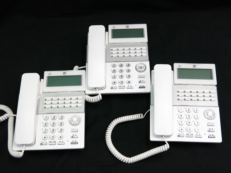 美品◆saxa/サクサ◆ビジネスフォン3台セット/TD810(W) PLATIA II/18ボタン標準電話機/17年製