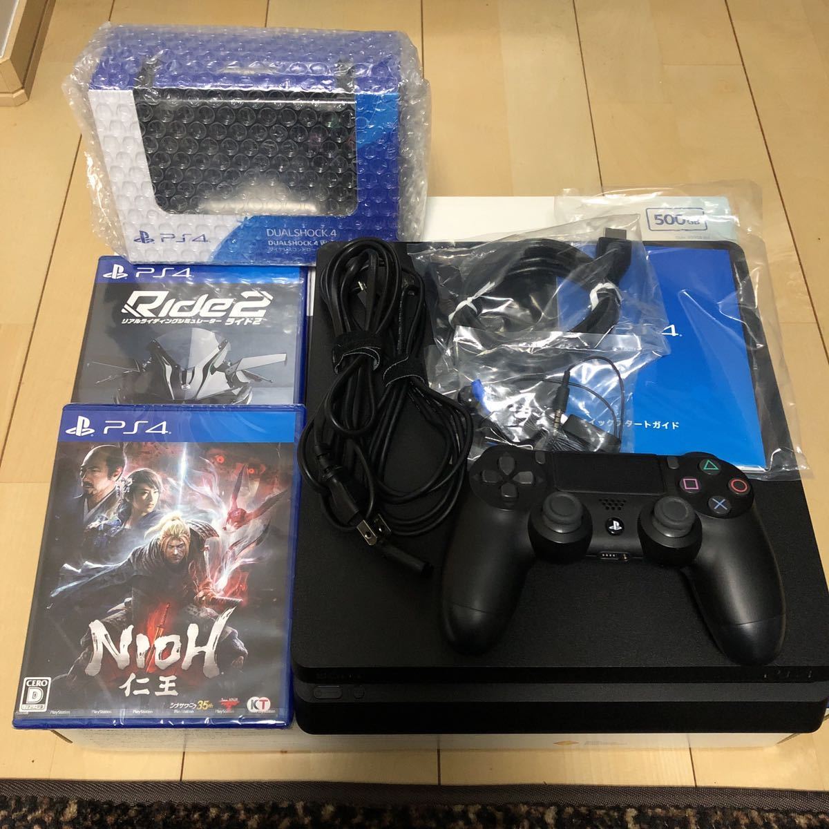 PS4本体 コントローラー ソフト2本付き 【動作確認済み】 twispwa.com