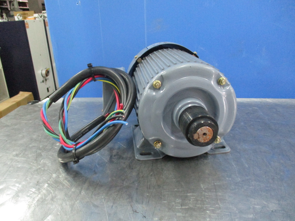 YASKAWA モーター 安川電機 FEQ 1.5KW YASKAWA モーター 安川電機 FEQ 1.5KW