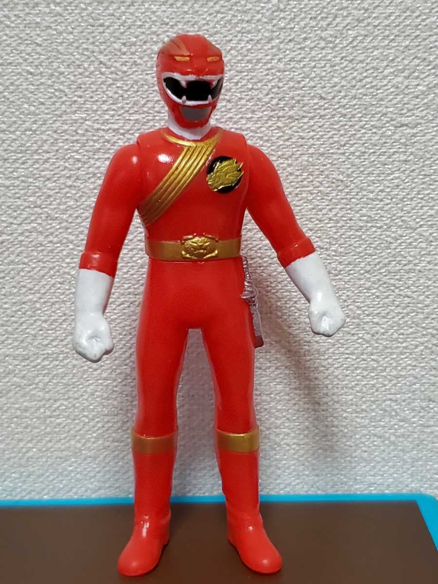魅力の 百獣戦隊ガオレンジャー ガオレッドフィギュア