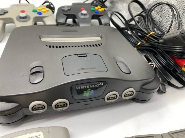 Nintendo64/任天堂64 本体+ケーブル+コントローラー4点+ゲームソフト13 Nintendo64/任天堂64 本体+ケーブル+コントローラー4点+ゲームソフト13