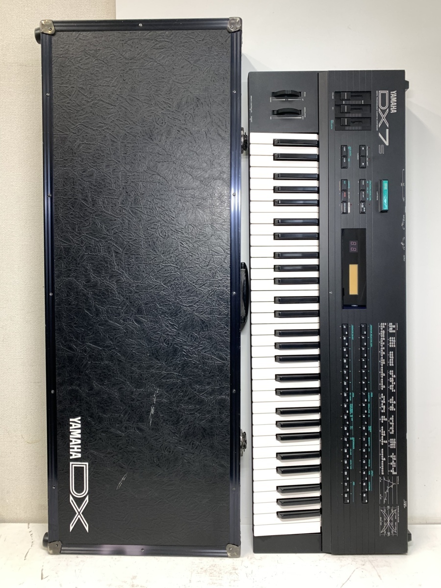 YAMAHA DX7S<動作確認済み>DATA ROMカートリッジ・ハードケース付き