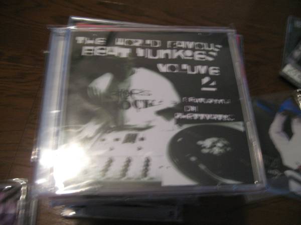 CD2枚組 DJ RHETTMATIC / WORLD FAMOUS BEAT JUNKIES VOL.2　_画像1