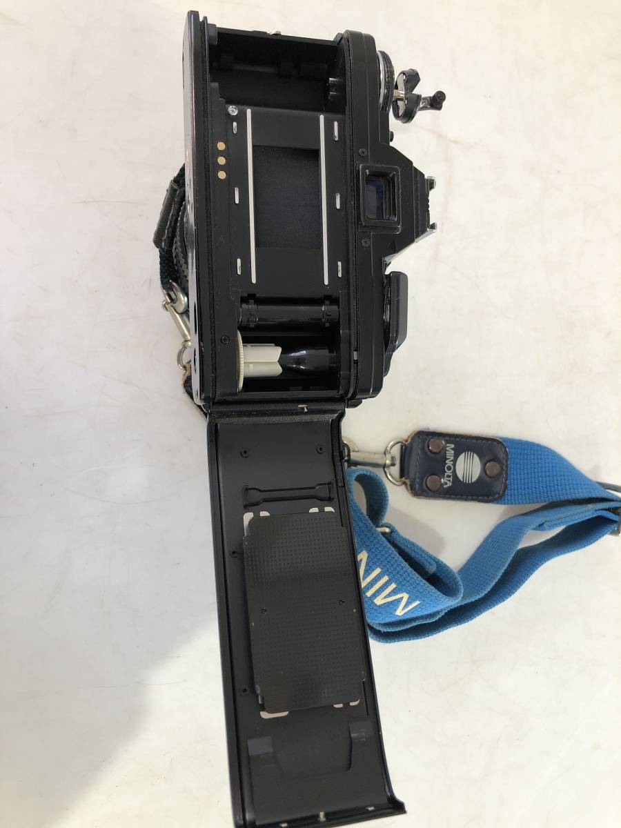 HB3977　動作未確認 MINOLTA ミノルタ フィルムカメラ X-700 MD 35-70mm F3.5 ミノルタカメラ　＆ MINOLTA MOTOR DRIVE 1 　ジャンク_画像5