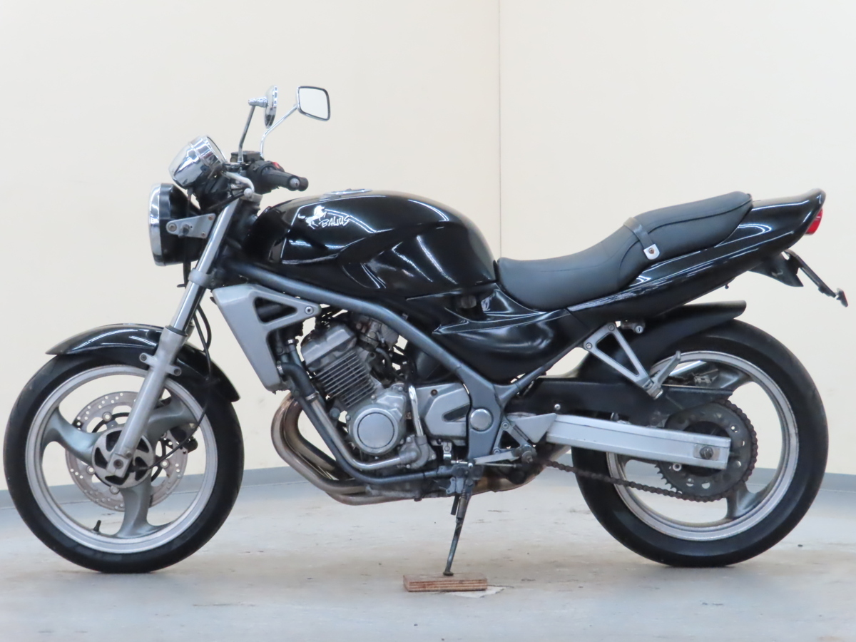 最終特別出品!! カワサキ BALIUS 【可動確認済】ローン可 ZR250A 4気筒 250cc ネイキッド バリオス ベース車 KAWASAKI 売り切り_画像5