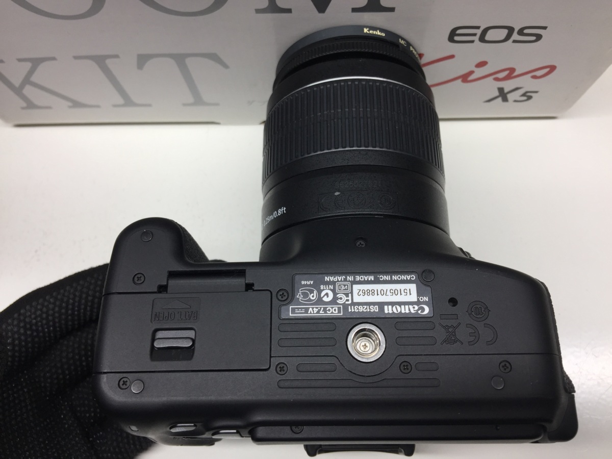 【9】Canon キャノン EOS Kiss X5 イオス ダブルズームキット デジタル一眼レフ EF-S18-55mm F3.5-5.6 IS II EF-S 55-250mm F4-5.6 IS II_画像6