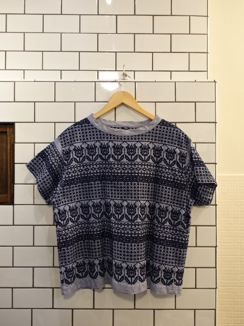 45R☆チューリップ刺繍のカットソー www.brilholimpeza.com.br