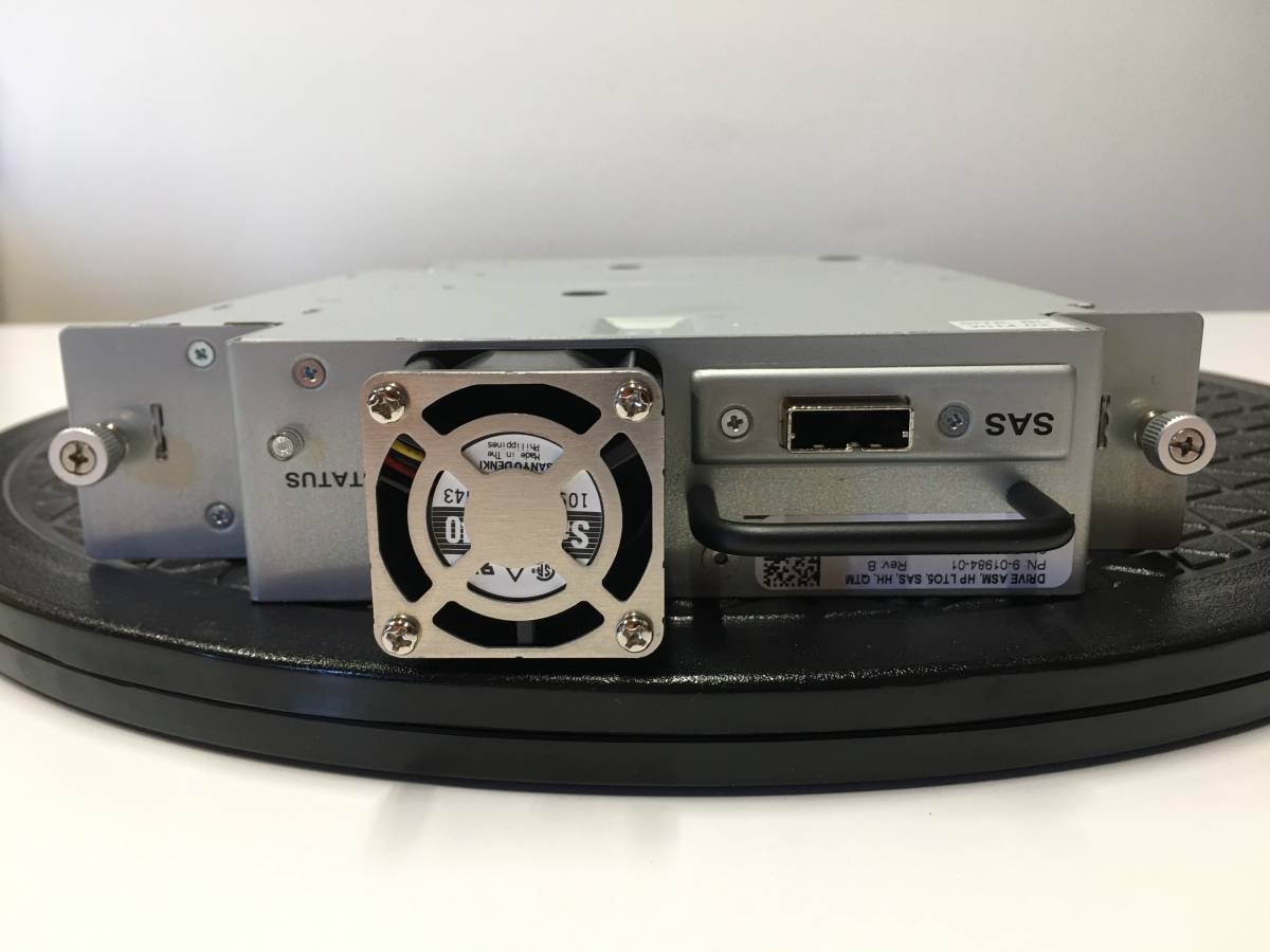 A18826)HP BRSLA-0904-DC SAS LTO5 テープ装置 中古動作品の画像6