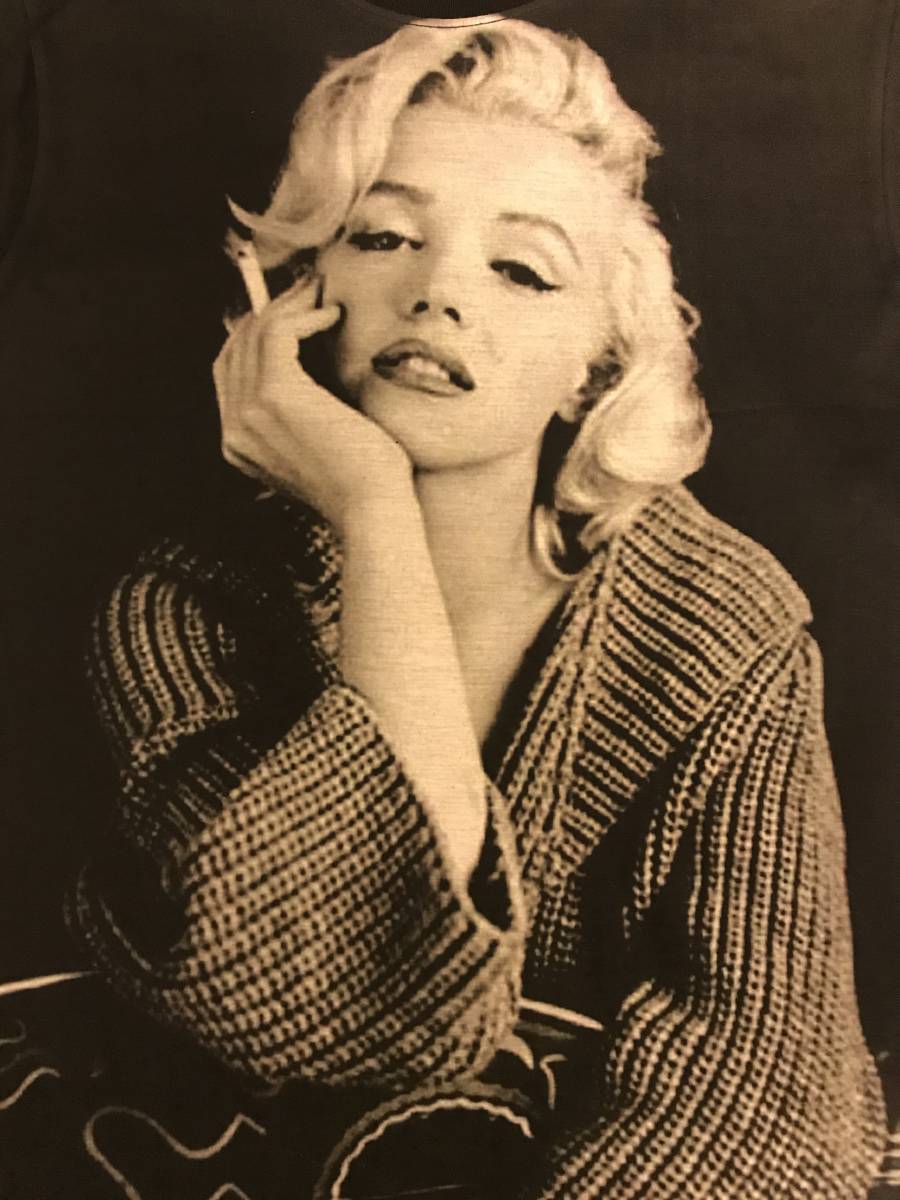 M マリリン モンロー Marilyn Monroe 黄昏ギター Marilyn Monroe Tシャツ Gibgae イラスト キャラクター 売買されたオークション情報 Yahooの商品情報をアーカイブ公開 オークファン Aucfan Com
