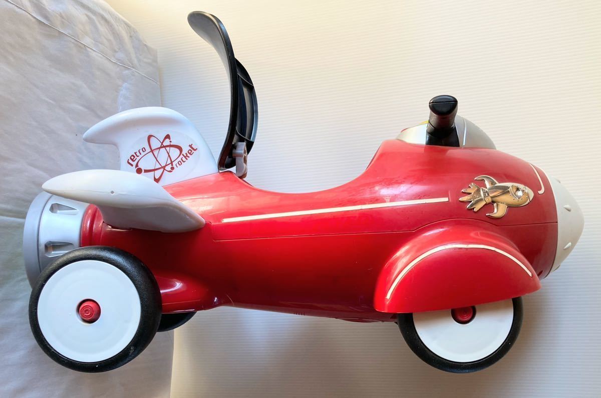 ラジオフライヤー Radio Flyer Retro Rocket Ride On レトロロケット
