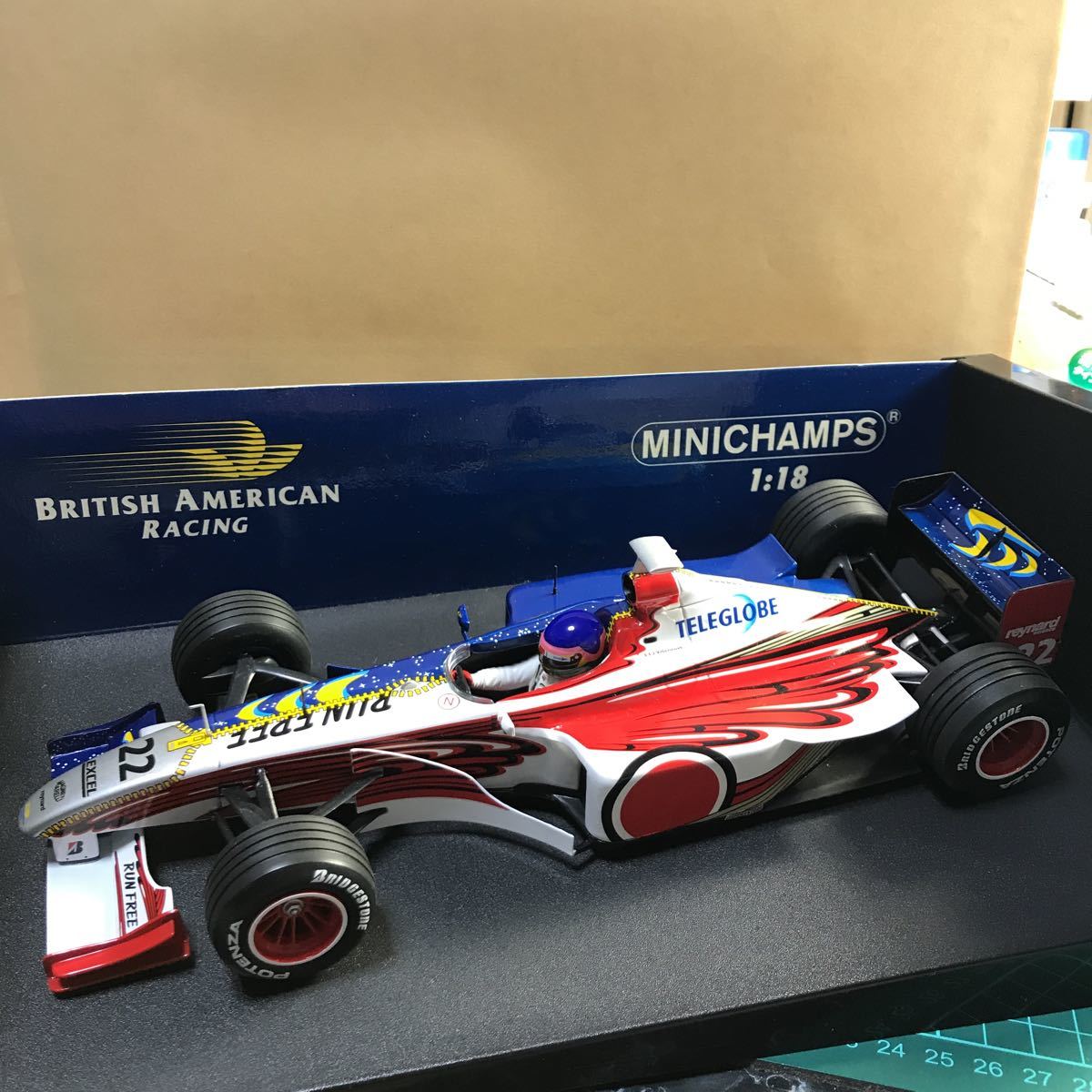 1/18ミニチャンプス MINICHAMPS ホンダB.A.R1999ジャック.ビルヌーブ