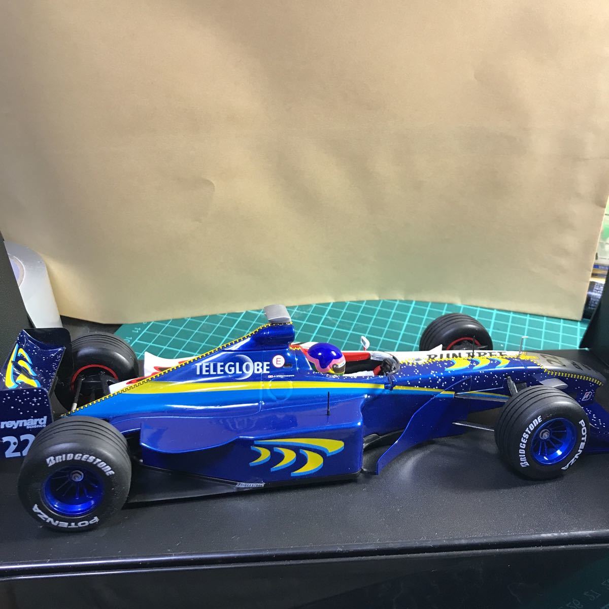 ミニチャンプス BARスーパーテック 1/18 ジャックビルヌーブ