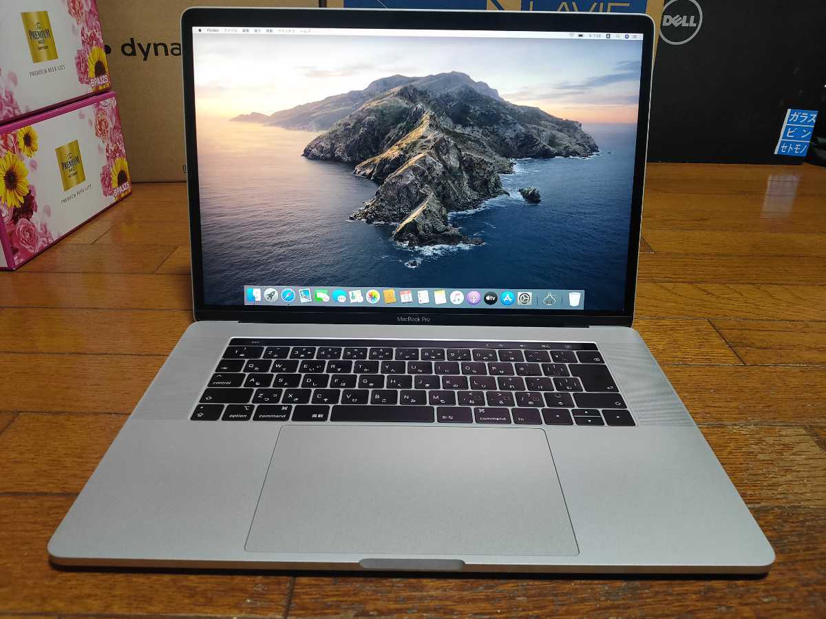 美品 Apple MacBook pro (15-inch,2019) AMD Radeon Pro 560X Core i7