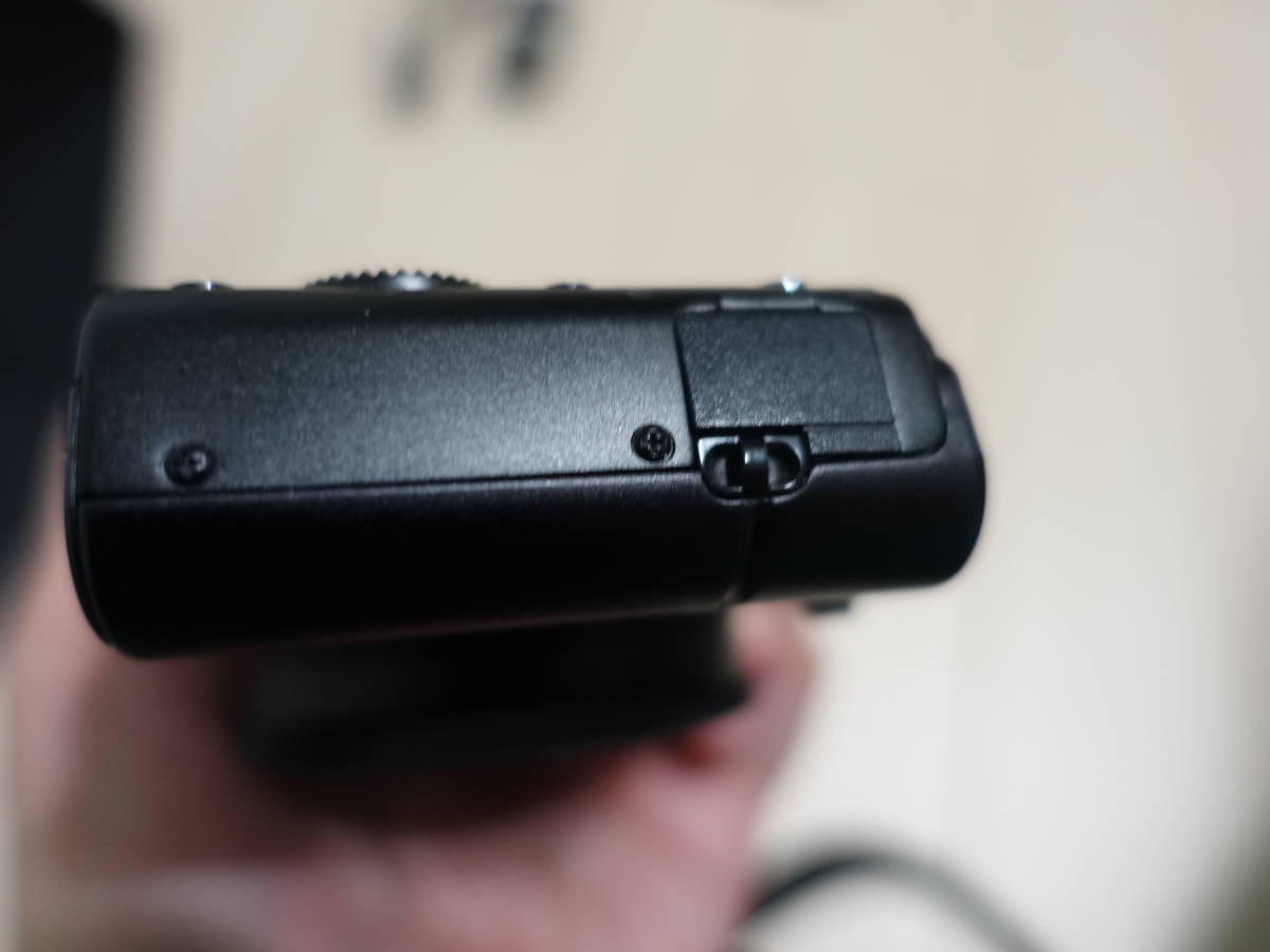 ジャンク】SONY ソニー サイバーショット DSC-RX100 ※故障確認 ジャンク】SONY ソニー サイバーショット DSC-RX100 ※故障確認
