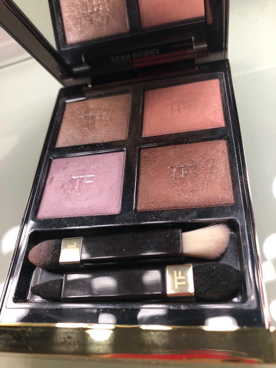 限定　33 TOMFORD アイシャドウ アイカラークォード ローズプリズム　トムフォード　透明感　Dior