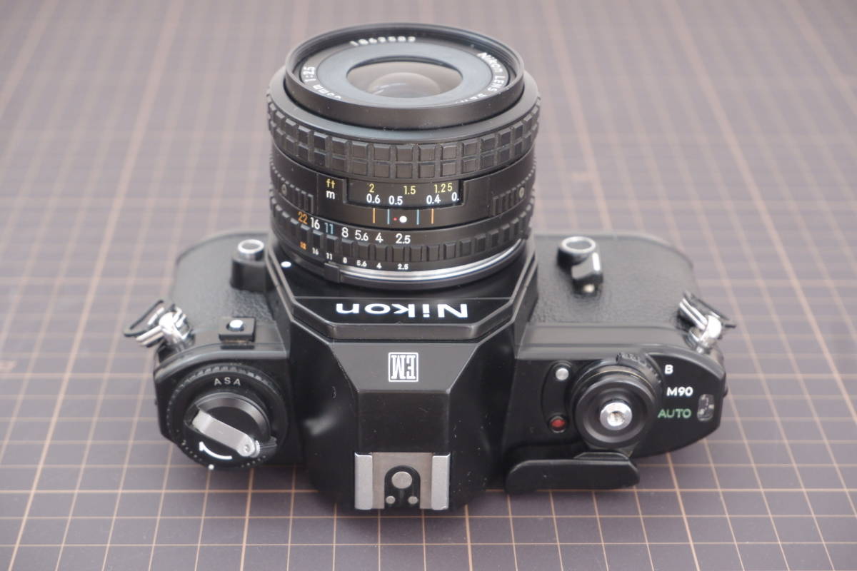 Nikon EM + NIKON LENS SERIES E 35mm f2.5_画像3