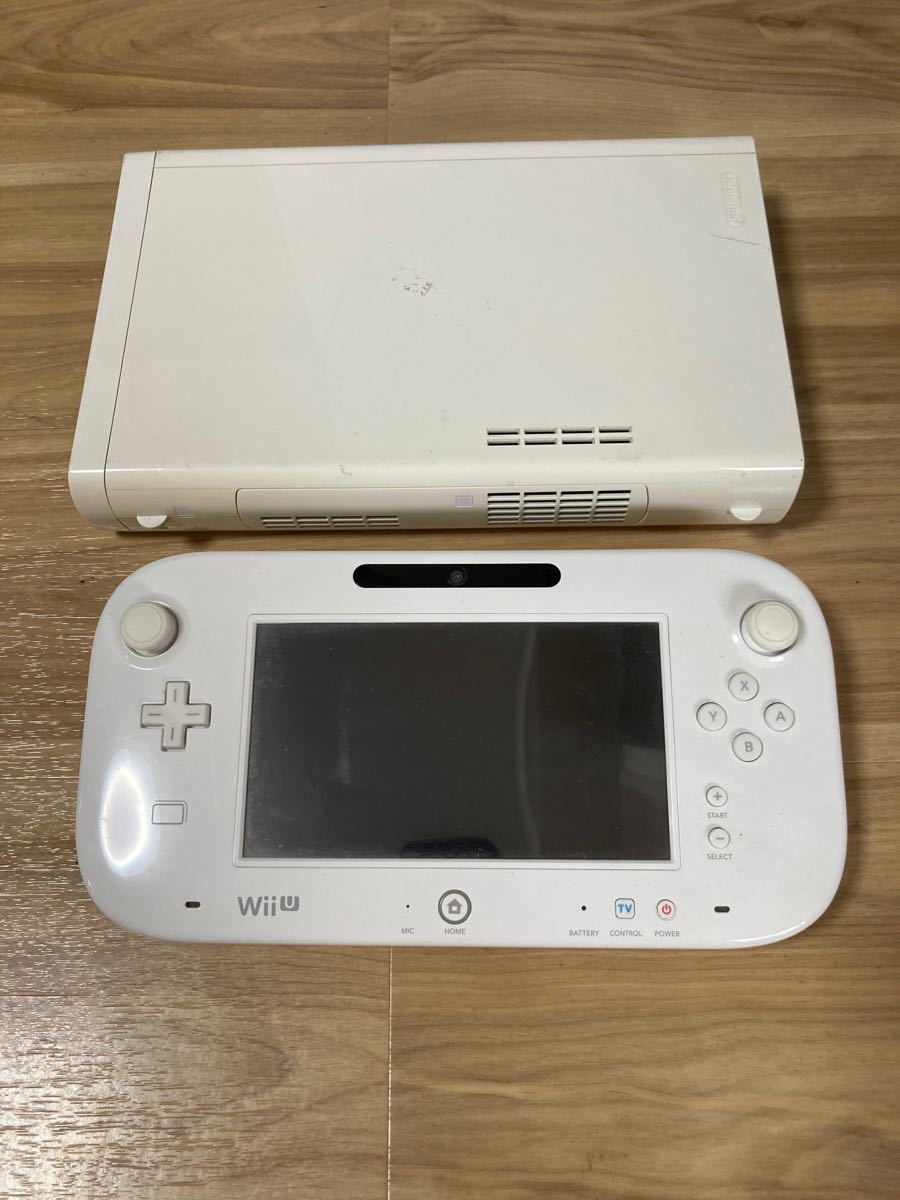 【バーチャルコンソール付】Nintendo Wii U ベーシックセット+Wiiリモコンプラス 追加パック セット