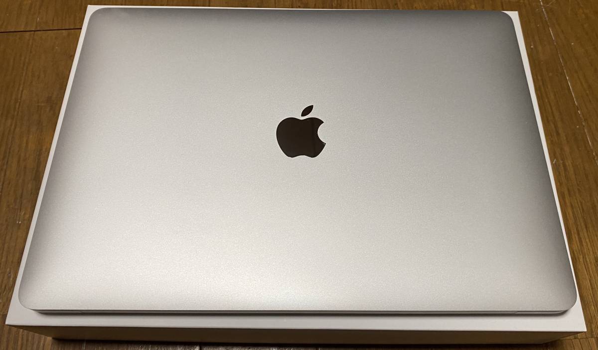M1 Macbook Air 2020モデル/8CPU/8GPU/8GB/512GB/USキーボード