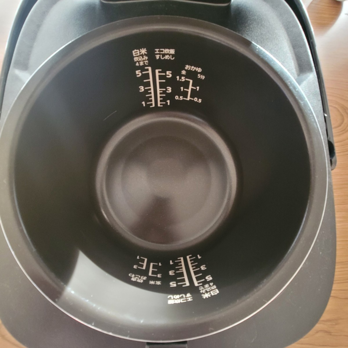 炊飯器 5.5合 美品 Panasonic 炊飯器 圧力IH  ブラック