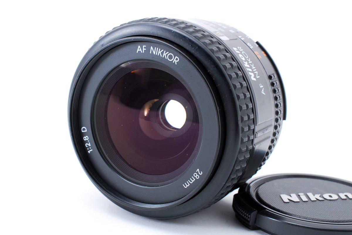 ★美品★ ニコン Nikon AF NIKKOR 28mm F2.8 D 単焦点 広角レンズ Fマウント #1143_画像2