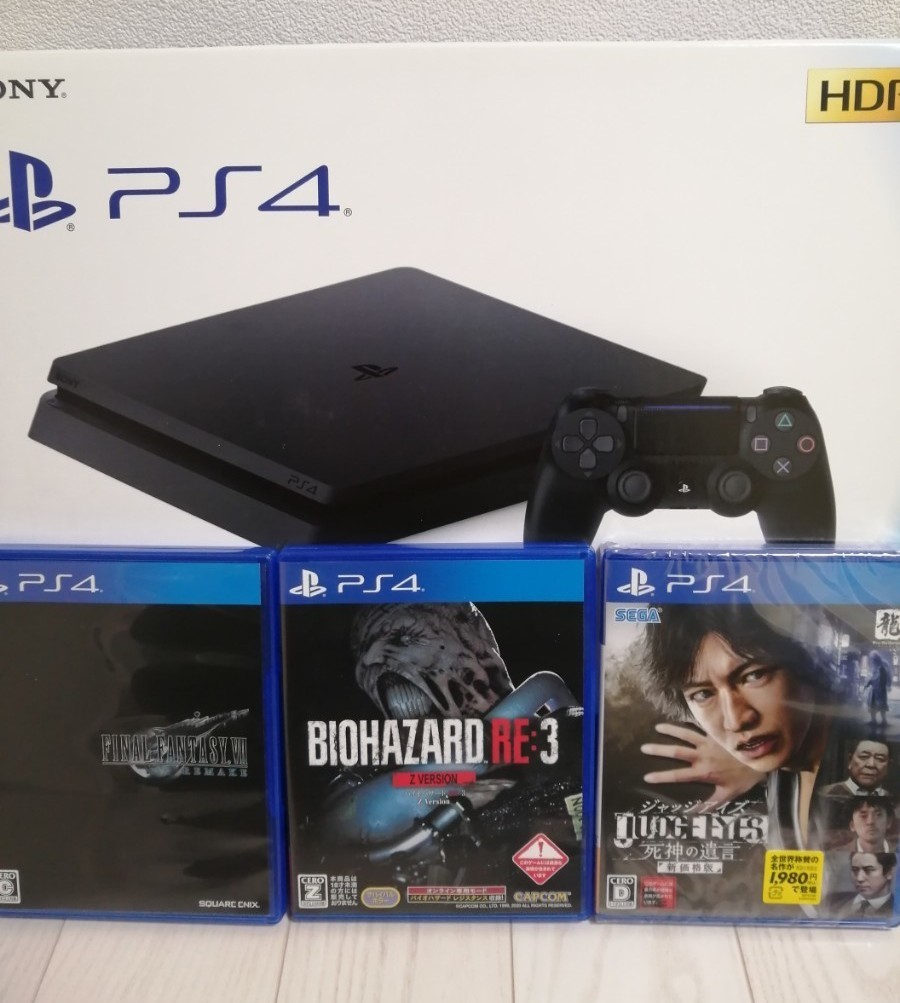 PlayStation4 ジェット・ブラック 500GB CUH-2100AB01 ソフト3本