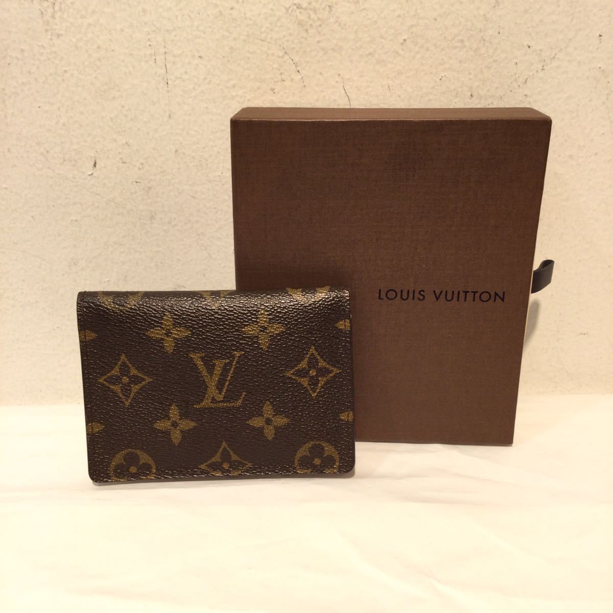 LOUIS VUITTON ルイヴィトン パスケース ポルト2カルトヴェルティカル モノグラム ブラウン 540621 