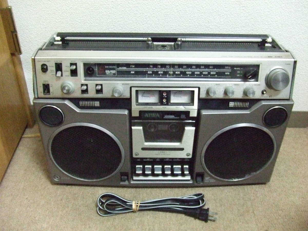 V804 AIWA アイワ CS-80 ステレオ ラジカセ 2バンドステレオラジオ